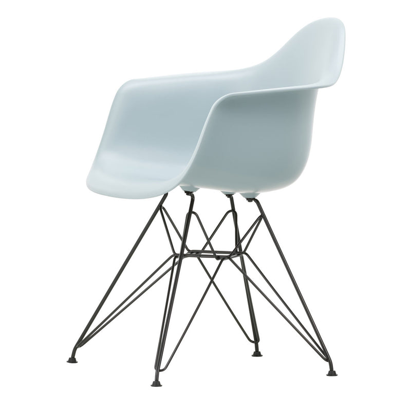 Vitra - Eames Plastic Armchair DAR RE | eisgrau RE / schwarz