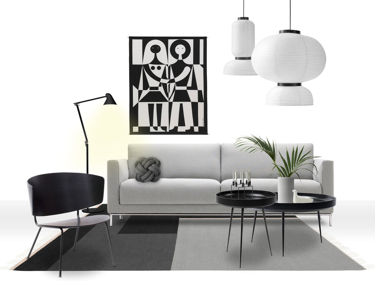 Graues Sofa von freistil dekorieren