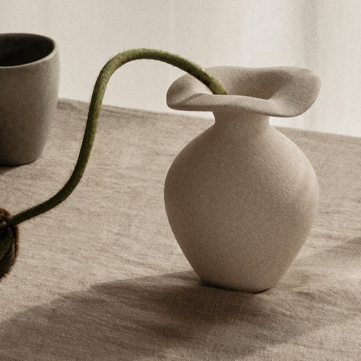 Broste Copenhagen - Florentina Vase | Ø 9,5 cm x H 14 cm / weiß