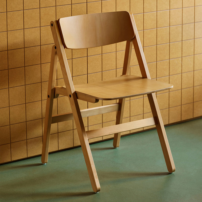 HAY - Backflip Chair | goldfarben, halbtransparent lackiert