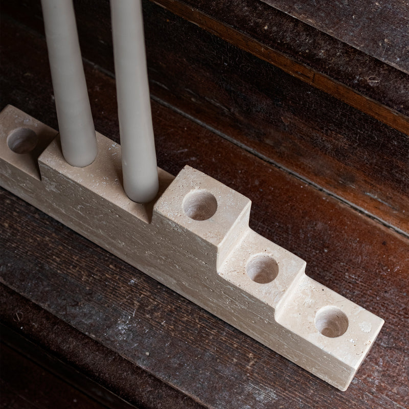 Mette Ditmer - Step Kerzenhalter | six / Travertine leinen