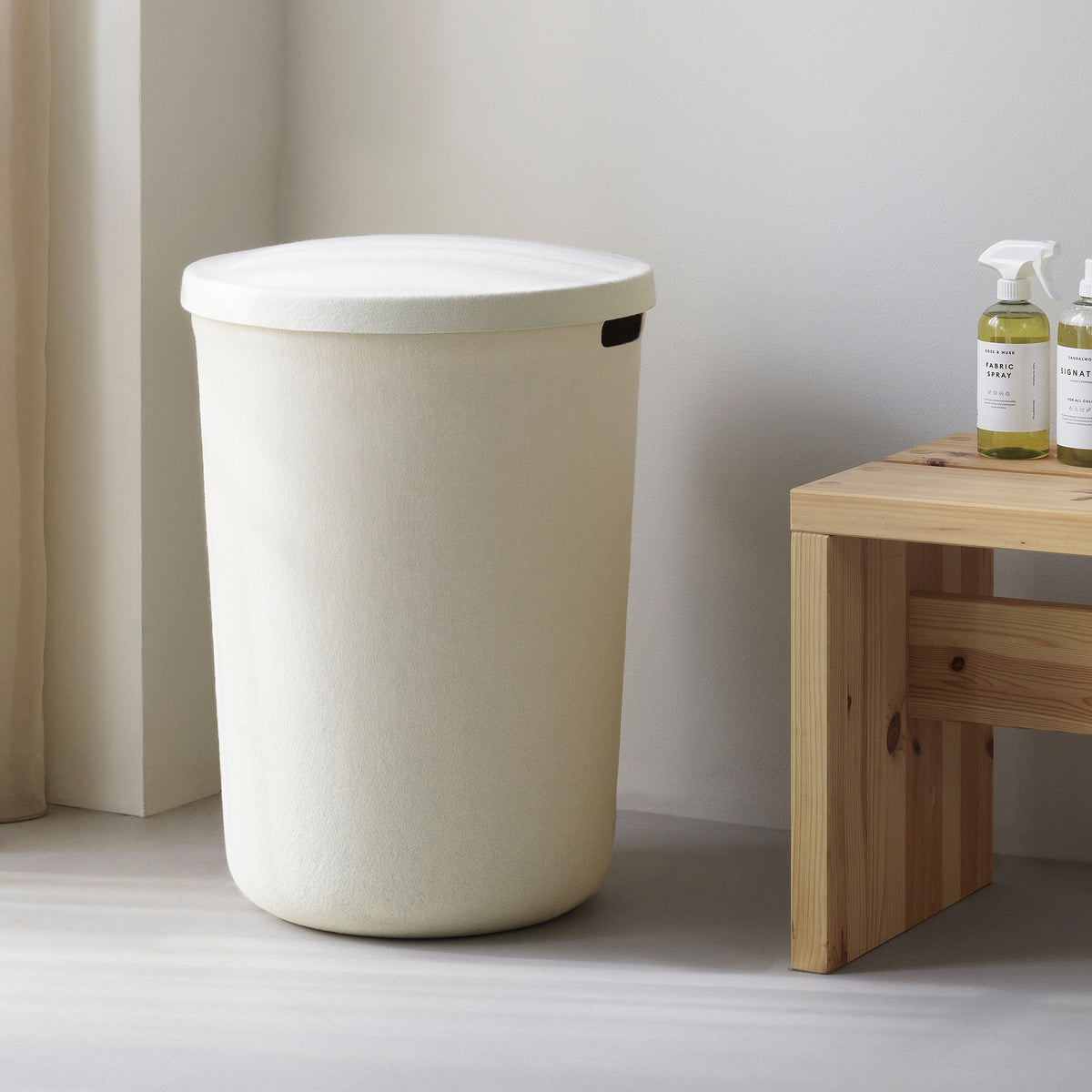 Normann Copenhagen - Hide Wäschekorb | cream