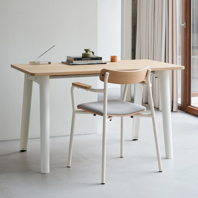 TipToe - NEW MODERN Schreibtisch