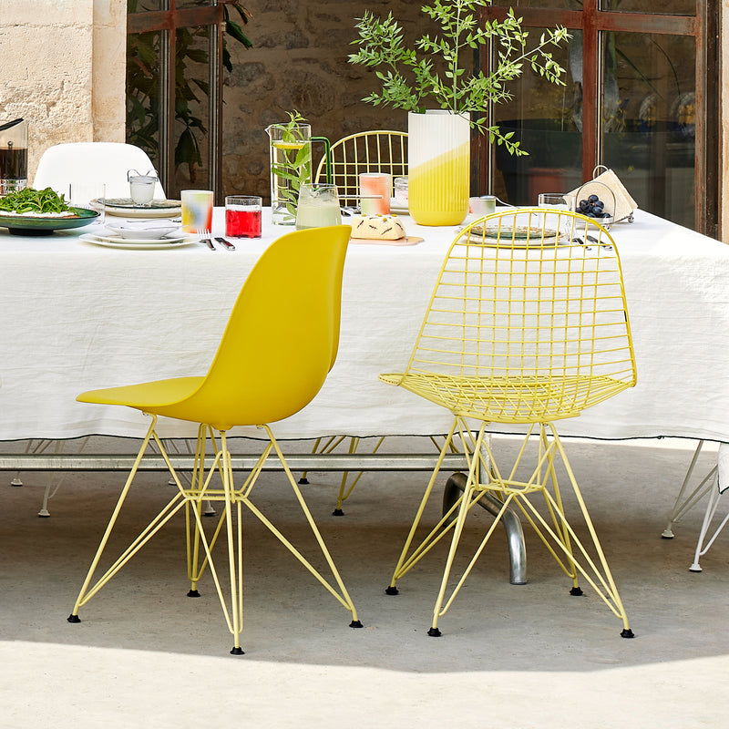 Vitra - Eames Plastic Side Chair DSR Set