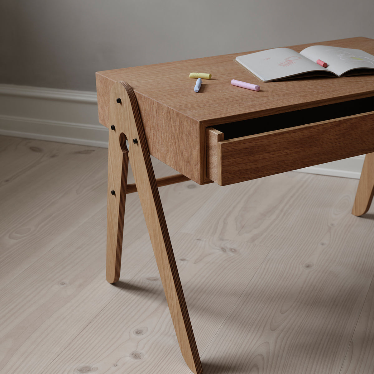 We Do Wood - Geo's Table