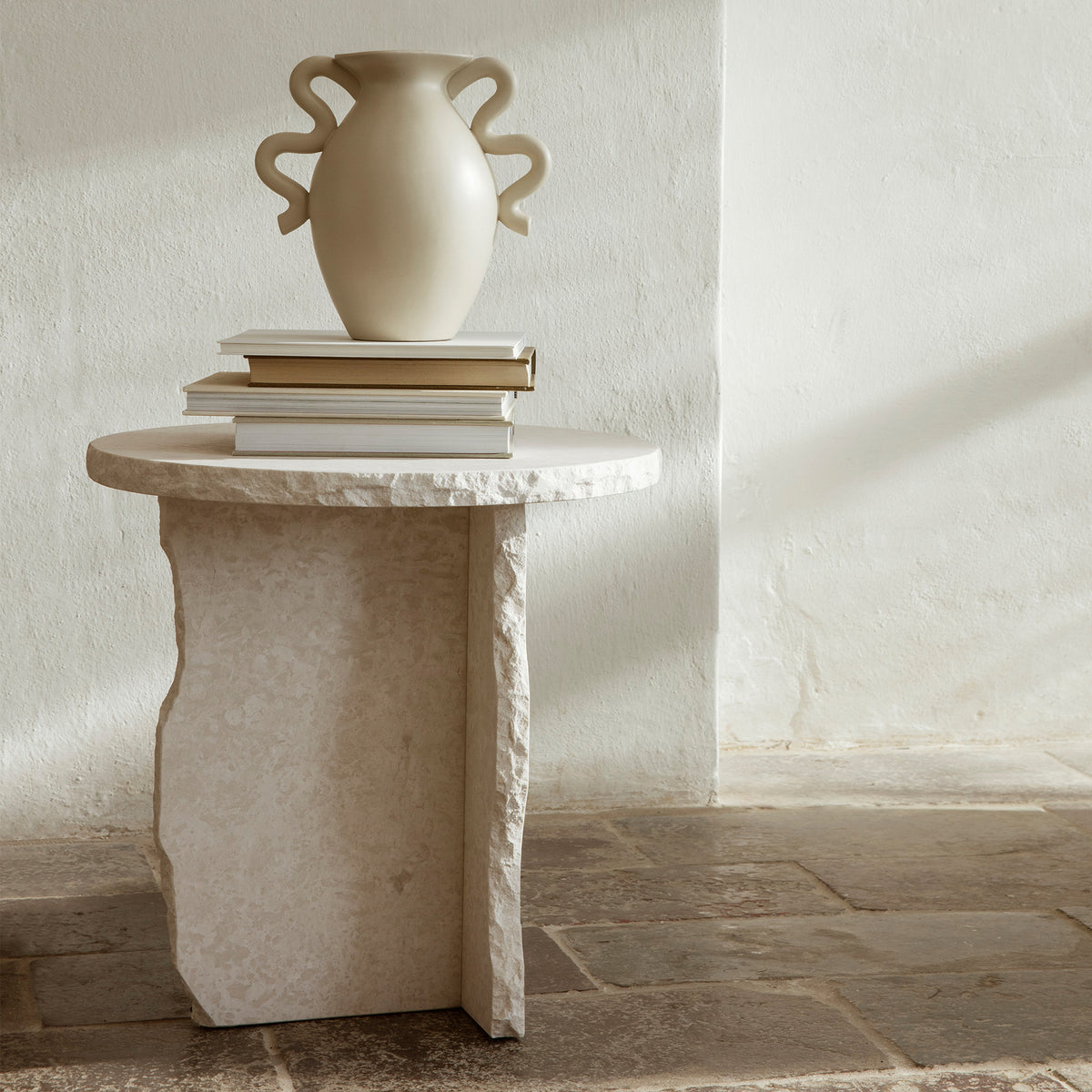 Ferm Living - Mineral Marmor Skulpturtisch