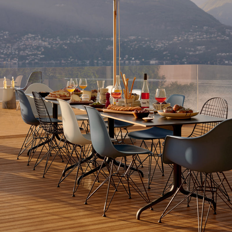 Vitra - Eames Plastic Side Chair DSR RE